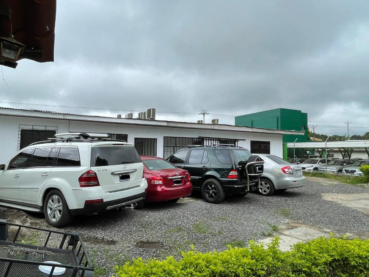 Hotel El Coco アラフエラ エクステリア 写真